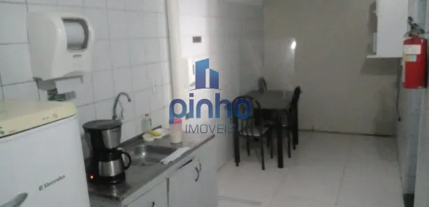 Galpão / Depósito / Armazém para alugar, 245m² no Portão, Lauro de Freitas