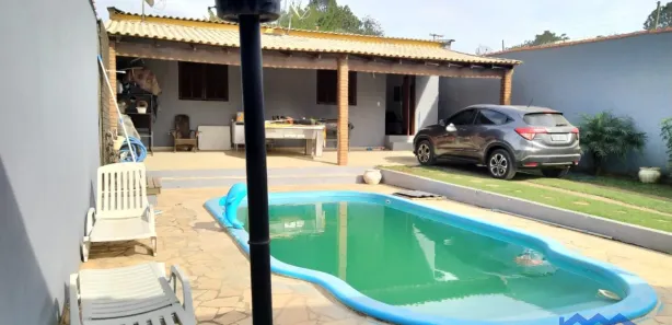 Fazenda / Sítio / Chácara com 3 Quartos à venda, 750m² no , Mairinque