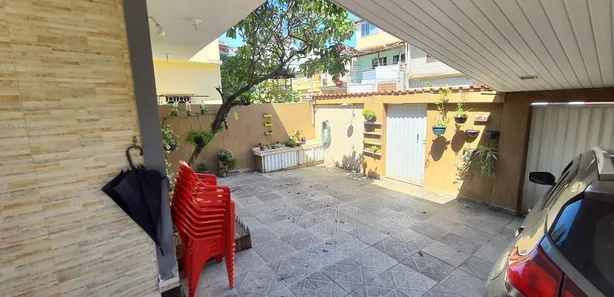 Casa com 3 Quartos para venda ou aluguel, 150m² no Centro, Nilópolis