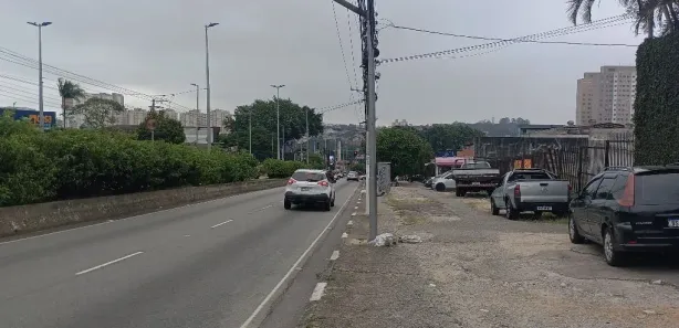 Terreno / Lote / Condomínio à venda, 5000m² no Piraporinha, Diadema