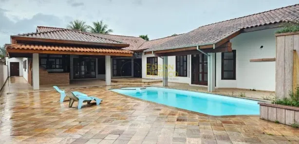 Casa de Condomínio com 4 Quartos para venda ou aluguel, 471m² no Nossa Senhora do Perpétuo Socorro, Pindamonhangaba