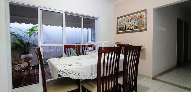 Casa com 3 Quartos à venda, 125m² no Jardim Nova Europa, Campinas