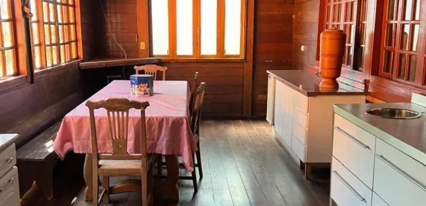 Fazenda / Sítio / Chácara com 7 Quartos à venda, 700m² no Potuverá, Itapecerica da Serra