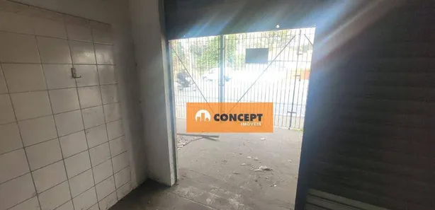 Loja / Salão / Ponto Comercial para alugar, 112m² no Jardim Valparaíso, Itaquaquecetuba