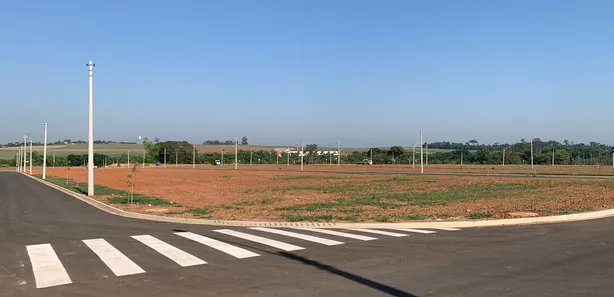 Terreno / Lote / Condomínio à venda, 200m² no Nossa Senhora Aparecida I, Saltinho