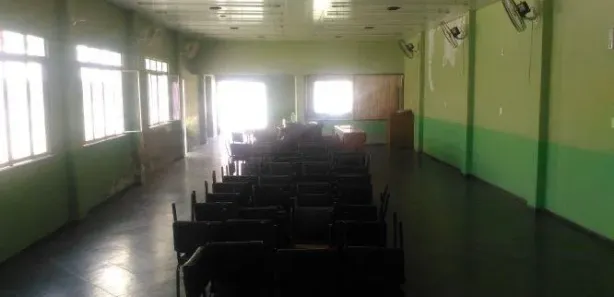 Loja / Salão / Ponto Comercial com 1 Quarto à venda, 177m² no Valverde, Nova Iguaçu
