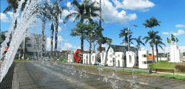 Terreno / Lote / Condomínio à venda, 180m² no Vila Carolina, Rio Verde