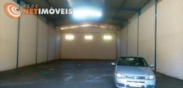 Galpão / Depósito / Armazém à venda, 370m² no Belo Vale, Santa Luzia