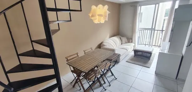 Apartamento com 3 Quartos para alugar, 82m² no Campina do Siqueira, Curitiba