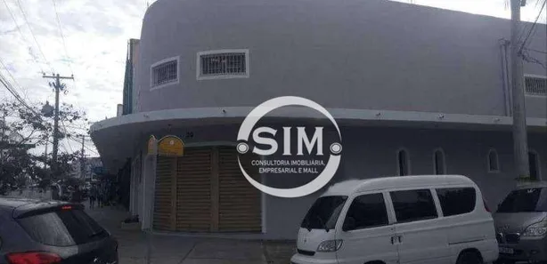 Galpão / Depósito / Armazém para alugar, 500m² no Centro, Cabo Frio