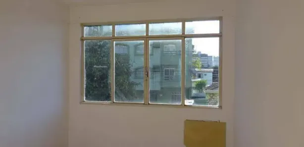 Apartamento com 2 Quartos para alugar, 80m² no Centro, Foz do Iguaçu
