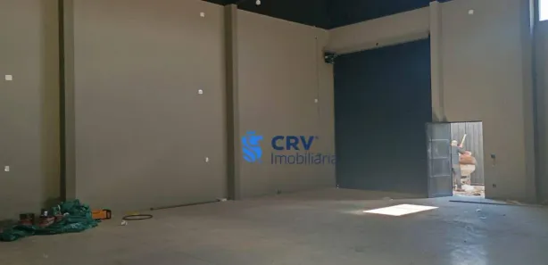 Galpão / Depósito / Armazém para alugar, 240m² no Chácara Manella, Cambé