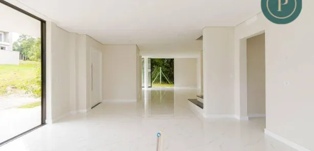 Casa de Condomínio com 3 Quartos à venda, 396m² no Campo Comprido, Curitiba