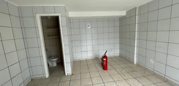 Loja / Salão / Ponto Comercial à venda, 155m² no Lagoa Nova, Natal