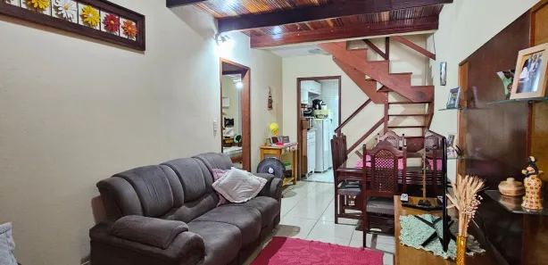 Casa de Condomínio com 3 Quartos à venda, 90m² no Cosmorama, Mesquita