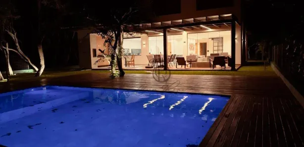 Casa de Condomínio com 5 Quartos para venda ou aluguel, 300m² no Loteamento Triangulo de Buzios, Armação dos Búzios