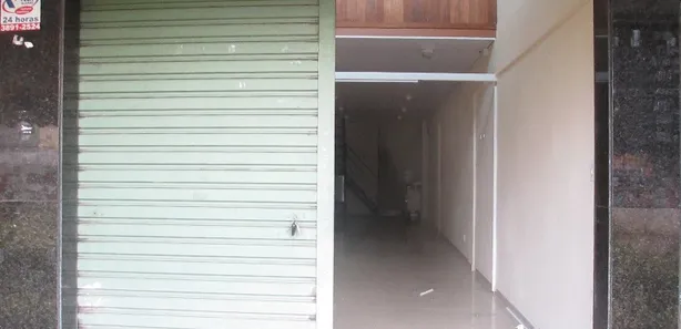 Loja / Salão / Ponto Comercial à venda, 100m² no Centro, Viçosa