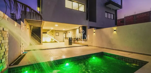 Casa com 3 Quartos à venda, 227m² no Portais (Polvilho), Cajamar