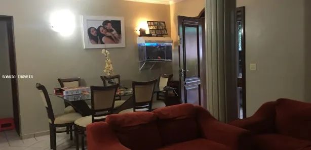 Casa com 6 Quartos à venda, 300m² no Residencial Santos Dumont, Brasília