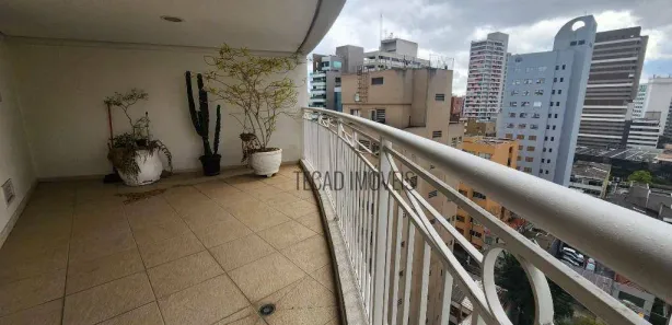Apartamento com 2 Quartos para alugar, 127m² no Consolação, São Paulo