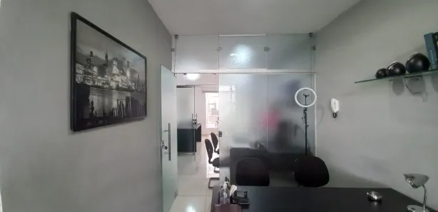 Loja / Salão / Ponto Comercial à venda, 60m² no Savassi, Belo Horizonte