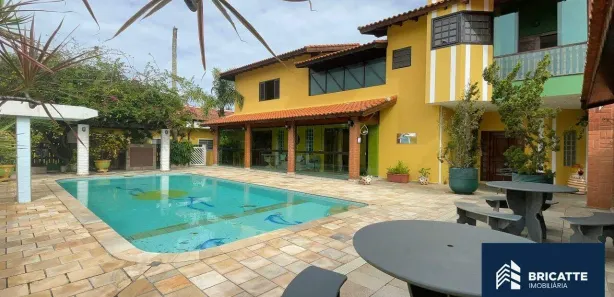 Sobrado com 6 Quartos para alugar, 1187m² no Califórnia, Itanhaém
