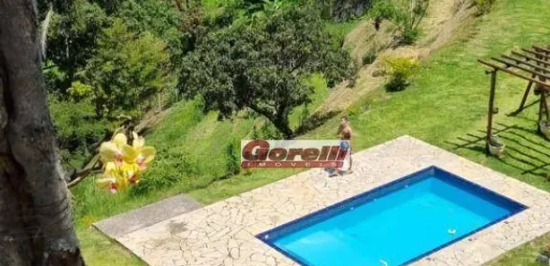 Fazenda / Sítio / Chácara com 2 Quartos à venda, 163m² no , Igaratá