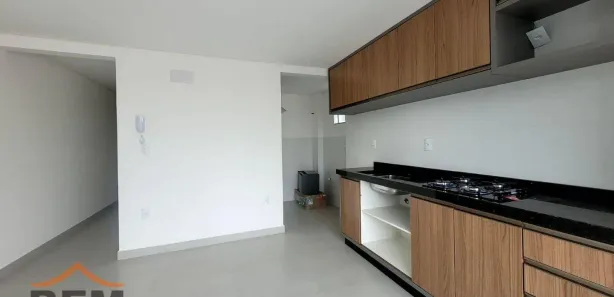 Apartamento com 2 Quartos para alugar, 65m² no Gravatá, Navegantes