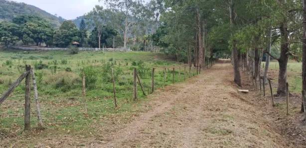 Fazenda / Sítio / Chácara com 4 Quartos à venda, 154000m² no Ajuda de Cima, Macaé