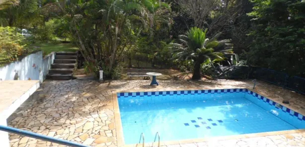 Fazenda / Sítio / Chácara com 4 Quartos à venda, 236m² no Centro, Águas de São Pedro