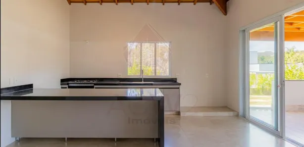 Casa de Condomínio com 4 Quartos para venda ou aluguel, 280m² no Jacaré, Cabreúva