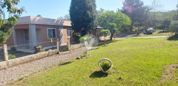 Fazenda / Sítio / Chácara com 3 Quartos à venda, 110m² no Palma, Santa Maria