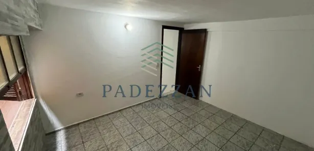 Casa com 1 Quarto para alugar, 45m² no Jardim Monte Alegre, Taboão da Serra