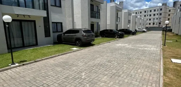 Casa de Condomínio com 4 Quartos para alugar, 123m² no Alphaville (Abrantes), Camaçari