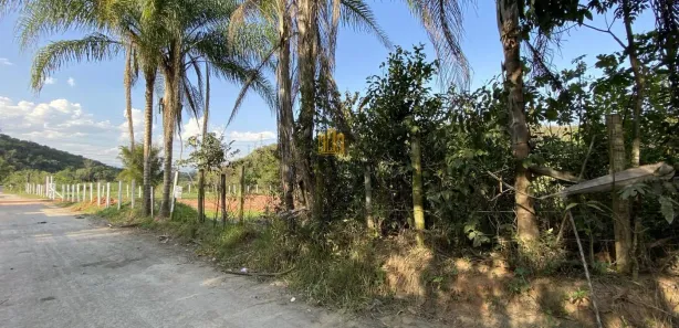 Terreno / Lote / Condomínio à venda, 700m² no Iguaçu Velho, Nova Iguaçu