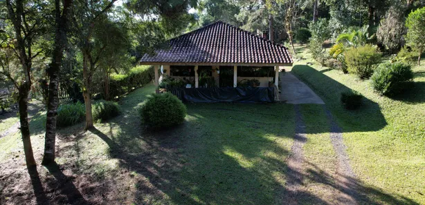 Fazenda / Sítio / Chácara com 3 Quartos à venda, 242000m² no Borda do Campo, Quatro Barras