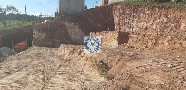 Terreno / Lote / Condomínio à venda, 125m² no Jardim Batista, Embu das Artes