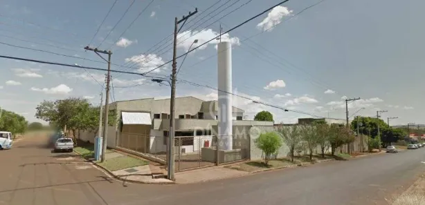 Loja / Salão / Ponto Comercial para venda ou aluguel, 950m² no Distrito INdústrial Adib Rassi, Jardinópolis