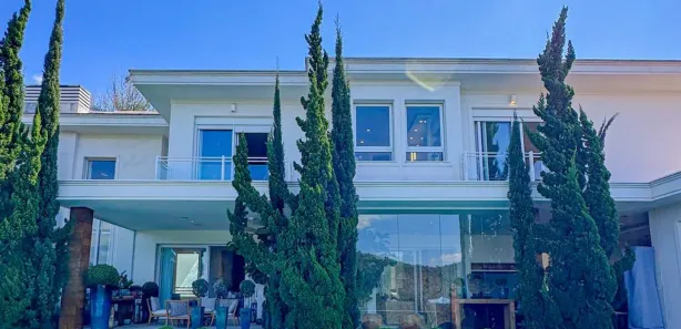 Casa de Condomínio com 4 Quartos para venda ou aluguel, 820m² no Alphaville, Santana de Parnaíba