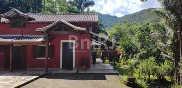 Fazenda / Sítio / Chácara com 5 Quartos à venda, 45749m² no Sana, Macaé