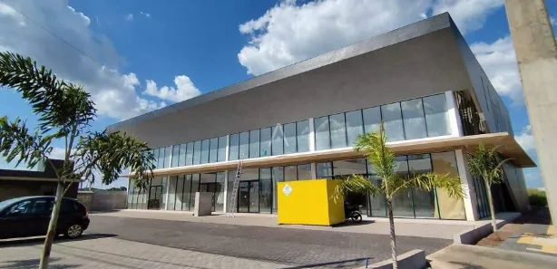 Conjunto Comercial / Sala para alugar, 1600m² no Jardim Coopagro, Toledo