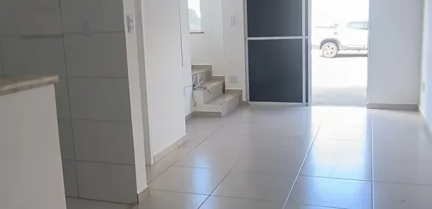 Casa de Condomínio com 2 Quartos para venda ou aluguel, 49m² no Papagaio, Feira de Santana