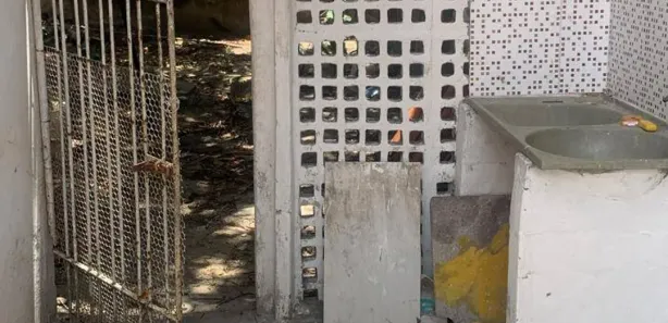 Casa com 4 Quartos para alugar, 96m² no Imbiribeira, Recife