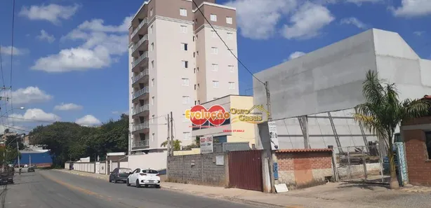 Galpão / Depósito / Armazém à venda, 600m² no Jardim das Nações, Itatiba