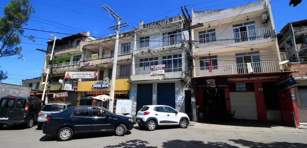 Prédio Inteiro à venda, 167m² no Pernambués, Salvador