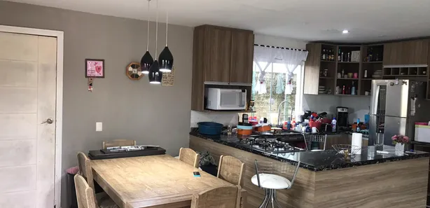 Sobrado com 4 Quartos à venda, 250m² no Vila Gilcy, Campo Largo
