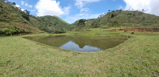 Fazenda / Sítio / Chácara com 3 Quartos à venda, 247000m² no Pedra Selada, Resende