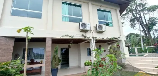 Sobrado com 3 Quartos para alugar, 247m² no Enseada, Guarujá