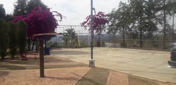 Fazenda / Sítio / Chácara com 4 Quartos à venda, 45422m² no Distrito Industrial Deputado Simão da Cunha, Santa Luzia