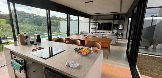 Casa de Condomínio com 3 Quartos à venda, 277m² no Vila Ipoméia, Tietê